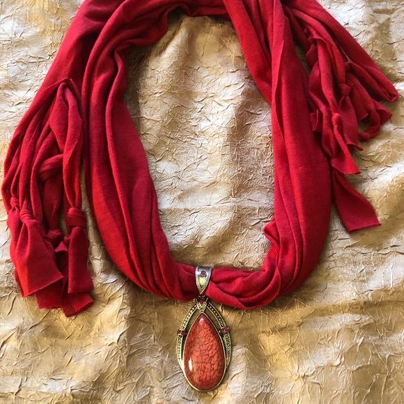 Scarf - Picture 1 of 3